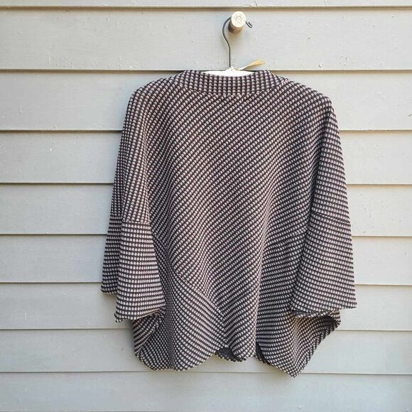 Habitat Black Gray Knit Poncho Sweater size Large - Picture 2 of 12